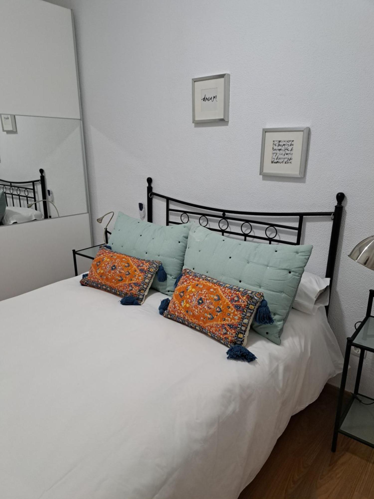 Ole Triana Apartment Sevilla Bagian luar foto